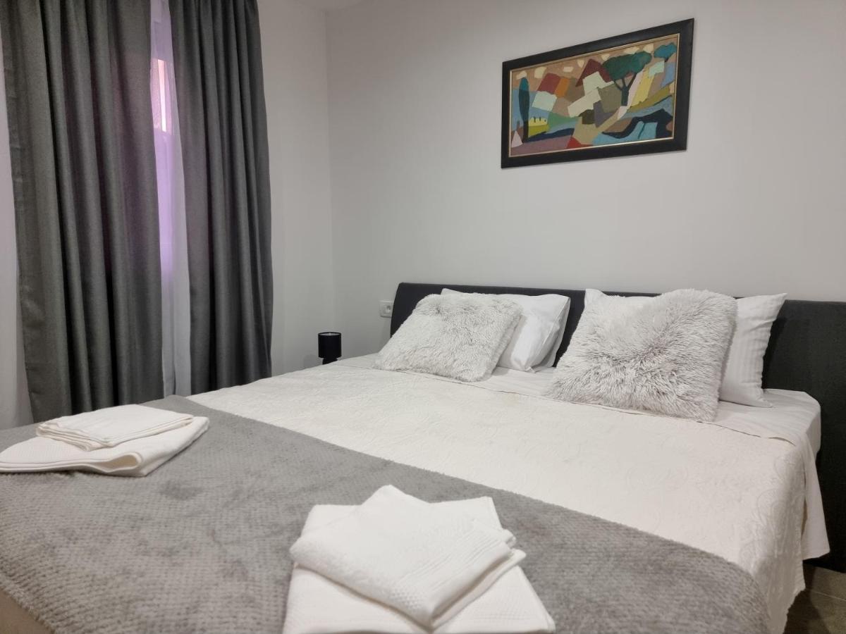 Vale Mare Apartment Opatija Exterior foto